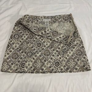 White Stag Brown and Cream Patterned Skort 12